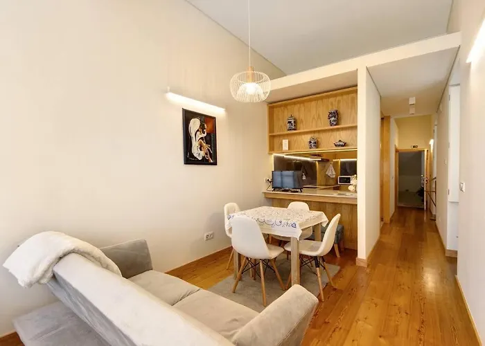 Casa Marques * أفيرو